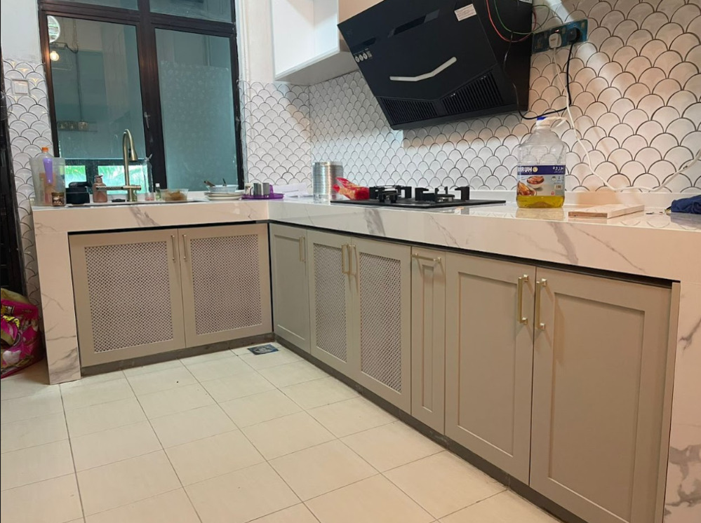 Budget planning for custom cabinets in Saujana KLIA