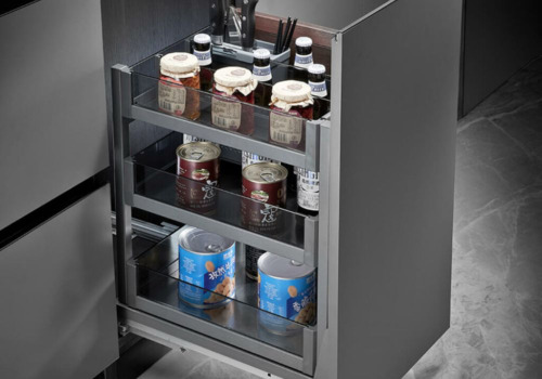 Handle-free cabinet doors to open in narrow kitchens